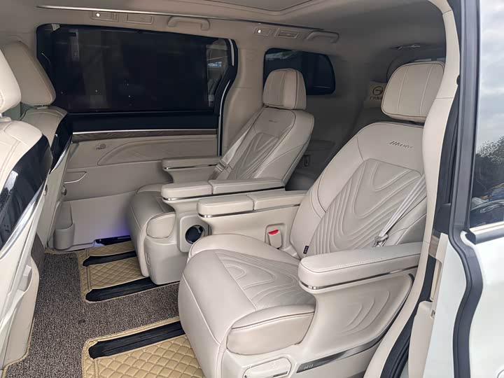 Фото 9 - GAC Trumpchi M8