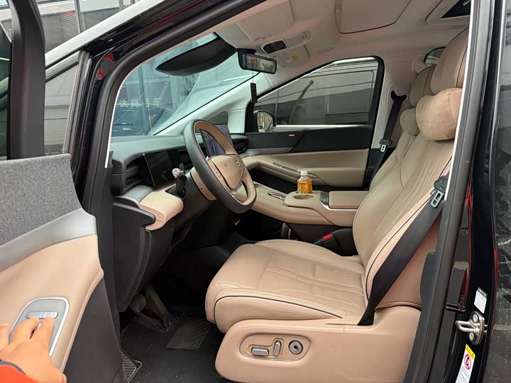 Фото 5 - XPeng X9