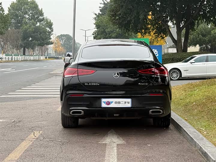 Фото 5 - Mercedes-Benz GLE-Class Coupe Hybrid