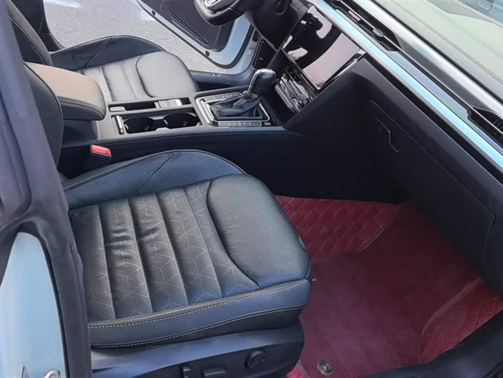 Фото 8 - Volkswagen CC