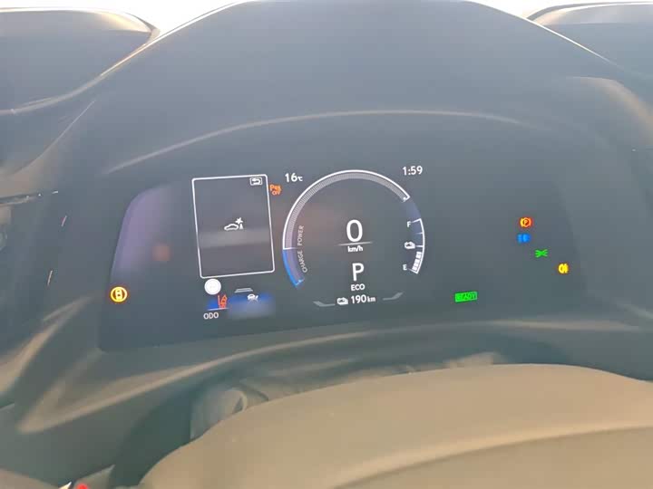 Фото 4 - Lexus RZ