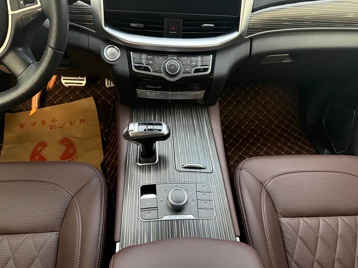 Фото 13 - Haval H9