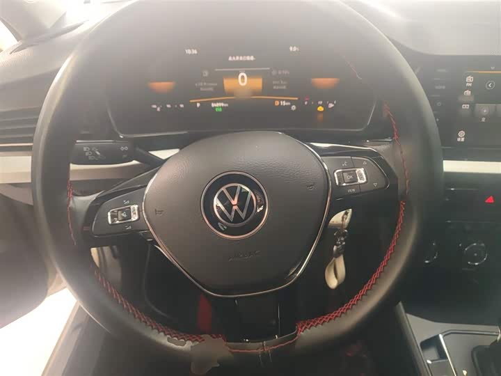 Фото 11 - Volkswagen Lavida