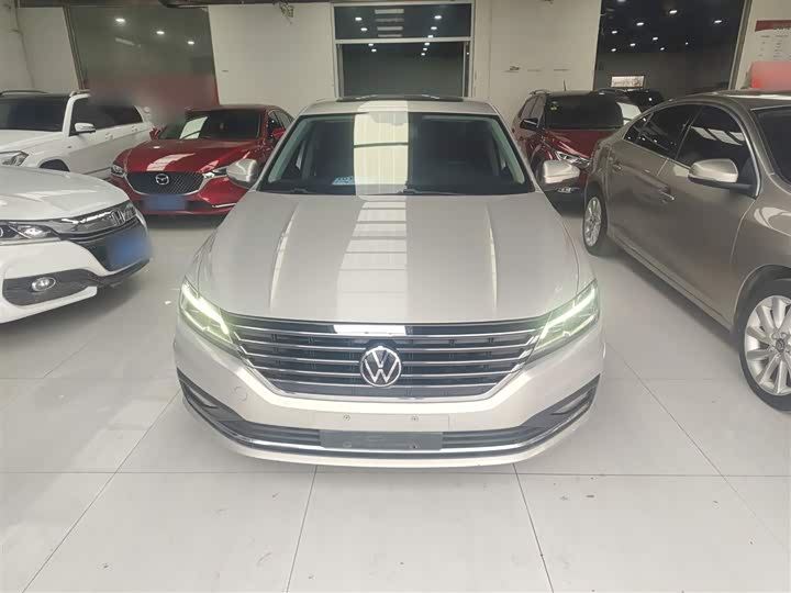 Фото 3 - Volkswagen Lavida