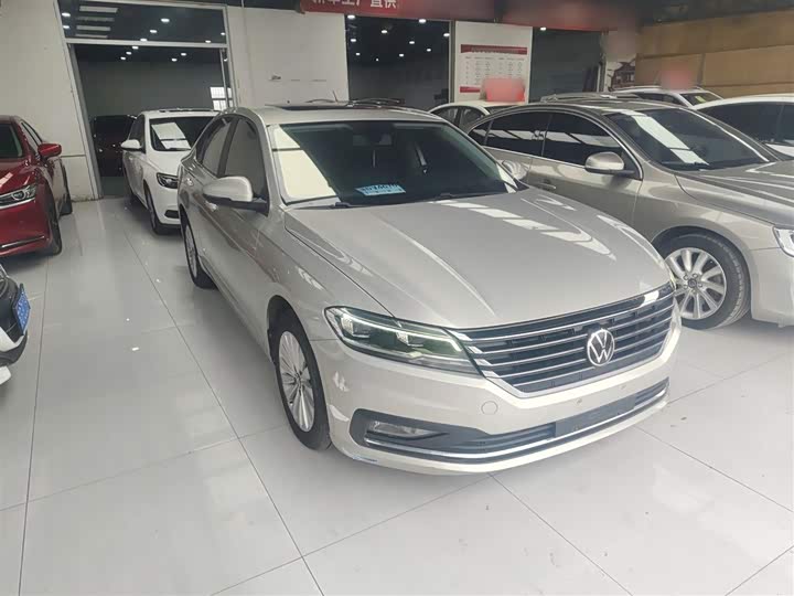 Фото 4 - Volkswagen Lavida