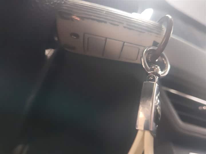 Фото 9 - Volkswagen Lavida