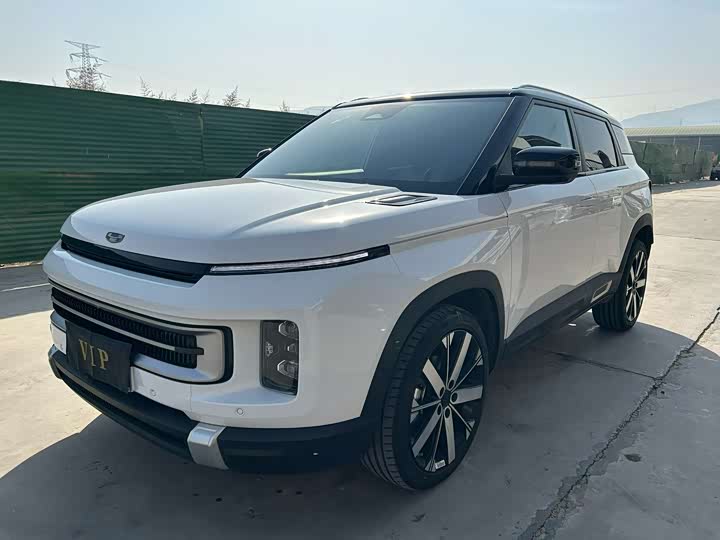 Фото 1 - Geely Icon