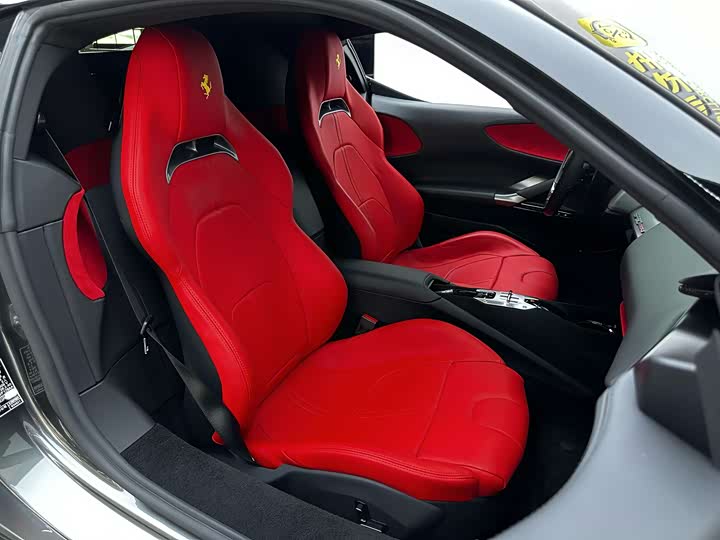 Фото 13 - Ferrari SF90