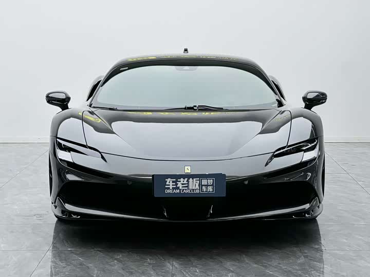 Фото 2 - Ferrari SF90