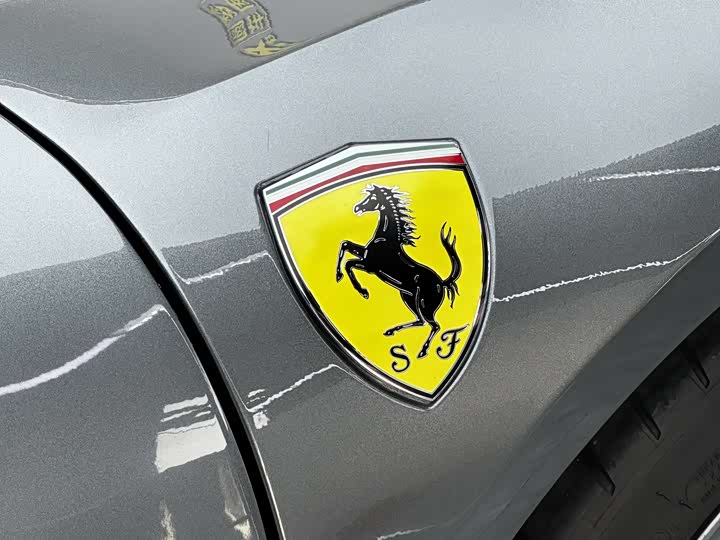 Фото 9 - Ferrari SF90