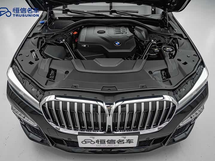 Фото 20 - BMW 7 Series