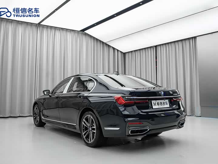 Фото 4 - BMW 7 Series