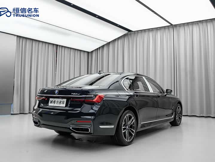 Фото 6 - BMW 7 Series