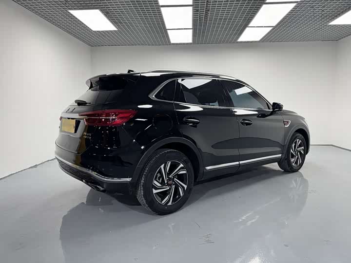 Фото 7 - Hongqi HS5