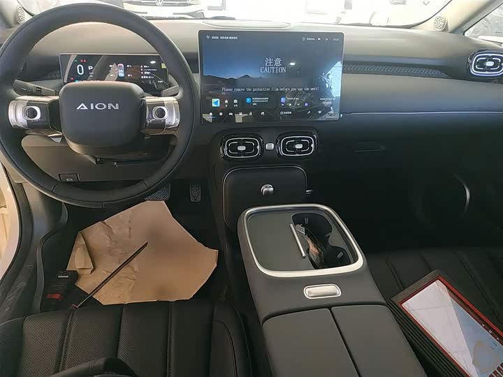 Фото 10 - GAC Aion UT