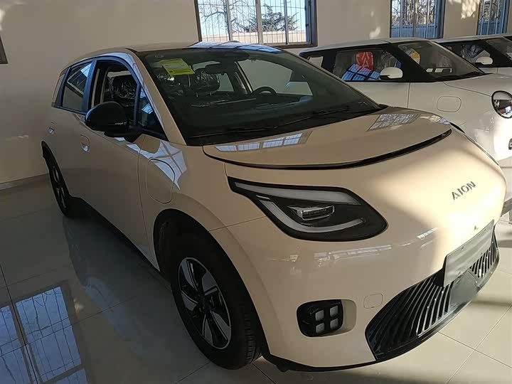 Фото 4 - GAC Aion UT