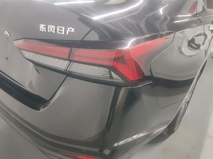 Фото 8 - Nissan Teana