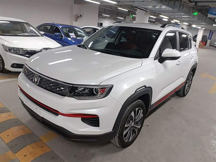 Фото 2 - Changan CS35 Plus
