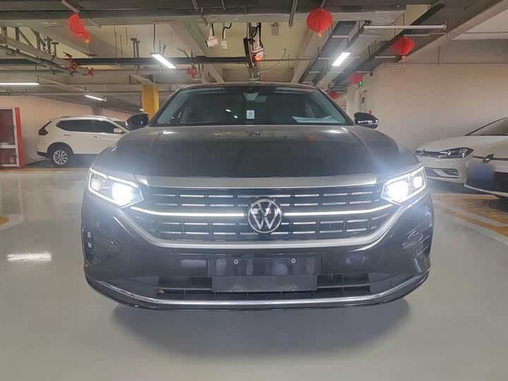Фото 3 - Volkswagen Passat