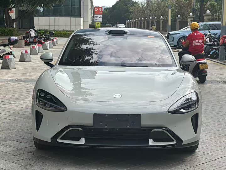 Фото 2 - Xiaomi SU7