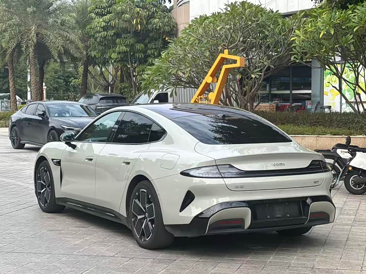 Фото 4 - Xiaomi SU7