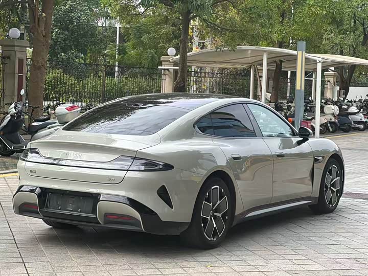 Фото 6 - Xiaomi SU7