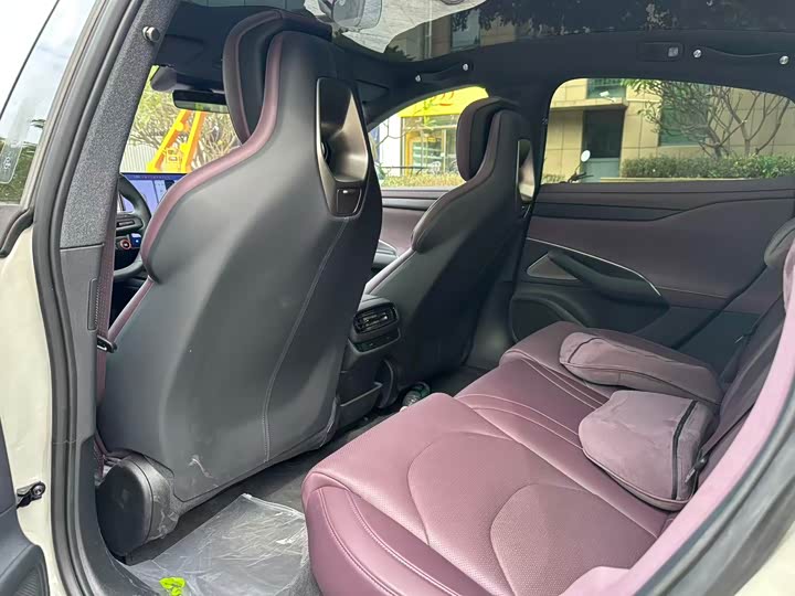 Фото 7 - Xiaomi SU7