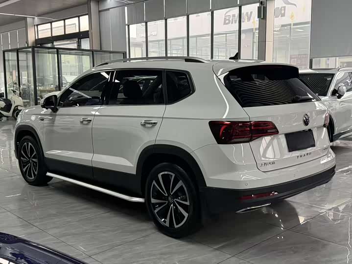 Фото 10 - Volkswagen Tharu