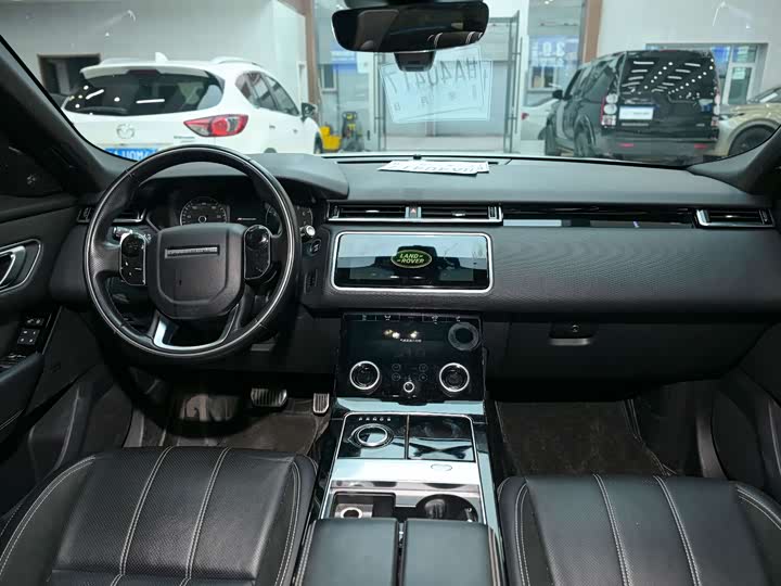 Фото 7 - Land Rover Range Rover Velar