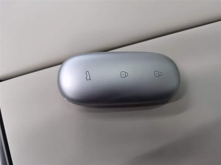 Фото 9 - LiXiang L7