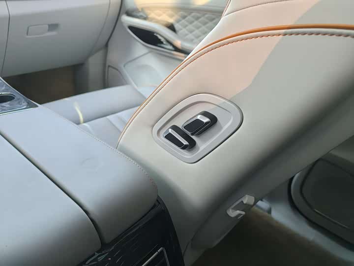 Фото 10 - Dongfeng Forthing Yacht