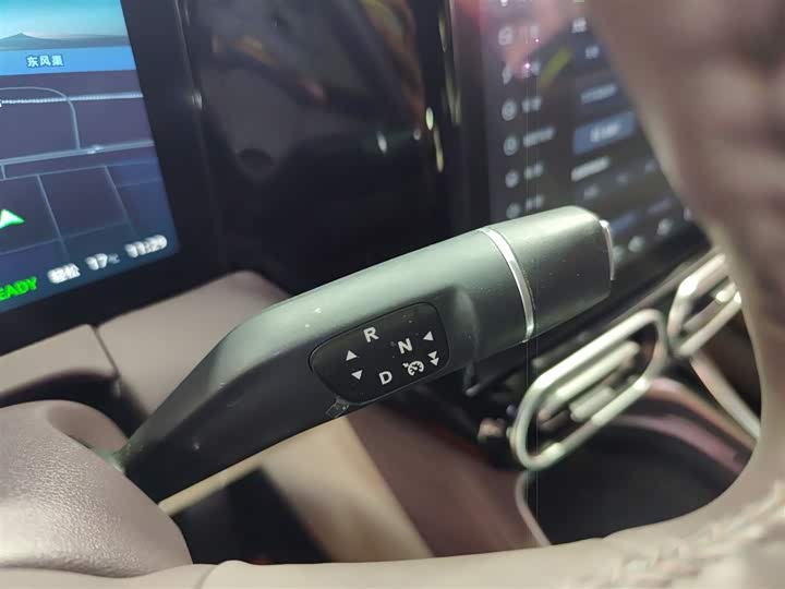 Фото 14 - Leapmotor C11