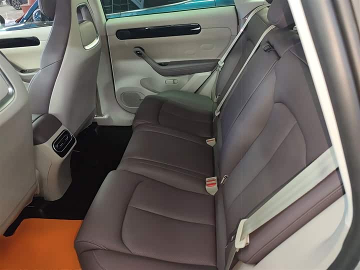 Фото 17 - Leapmotor C11