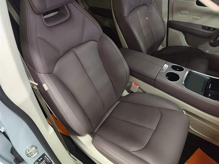 Фото 25 - Leapmotor C11