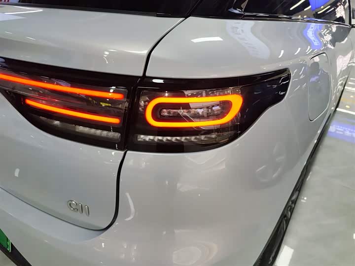 Фото 8 - Leapmotor C11