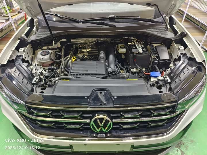 Фото 18 - Volkswagen Tayron