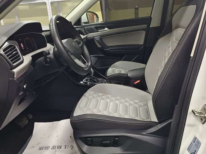 Фото 7 - Volkswagen Tayron