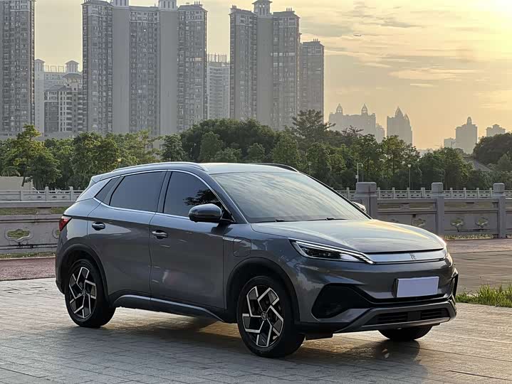 Фото 3 - BYD Yuan Plus