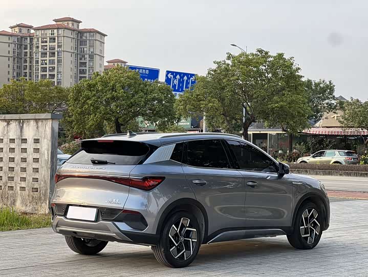 Фото 7 - BYD Yuan Plus