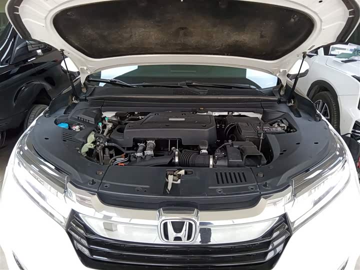 Фото 20 - Honda Avancier