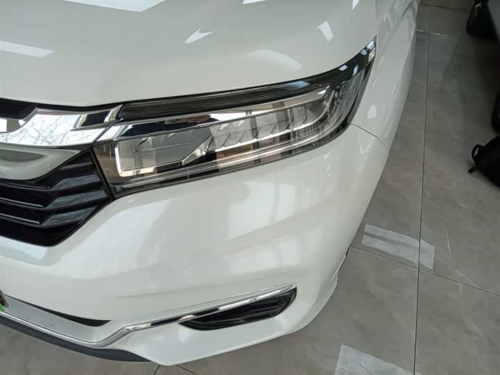 Фото 24 - Honda Avancier