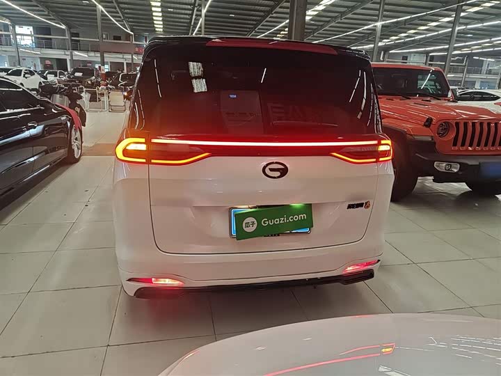 Фото 6 - GAC Trumpchi M6