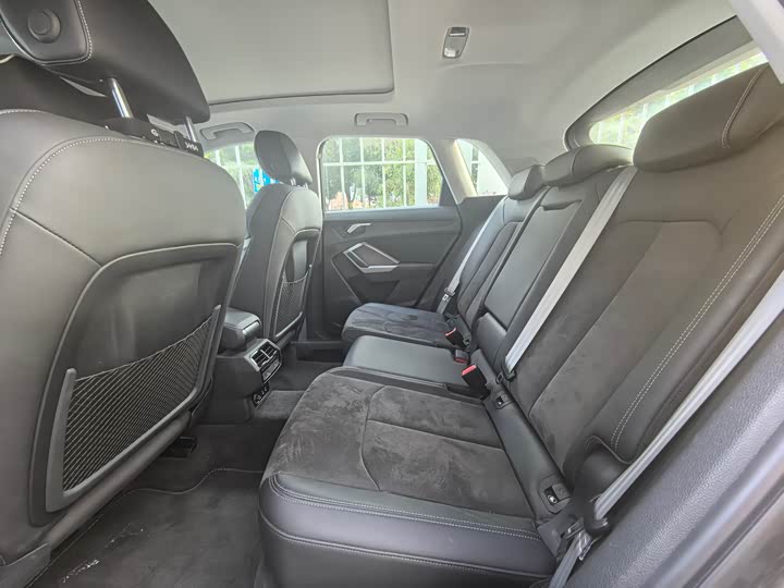 Фото 7 - Audi Q3