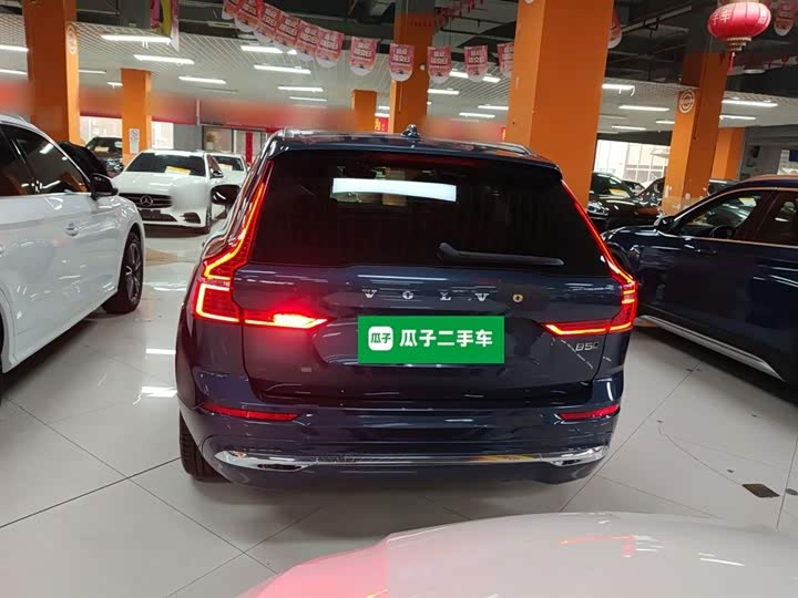 Фото 6 - Volvo XC60