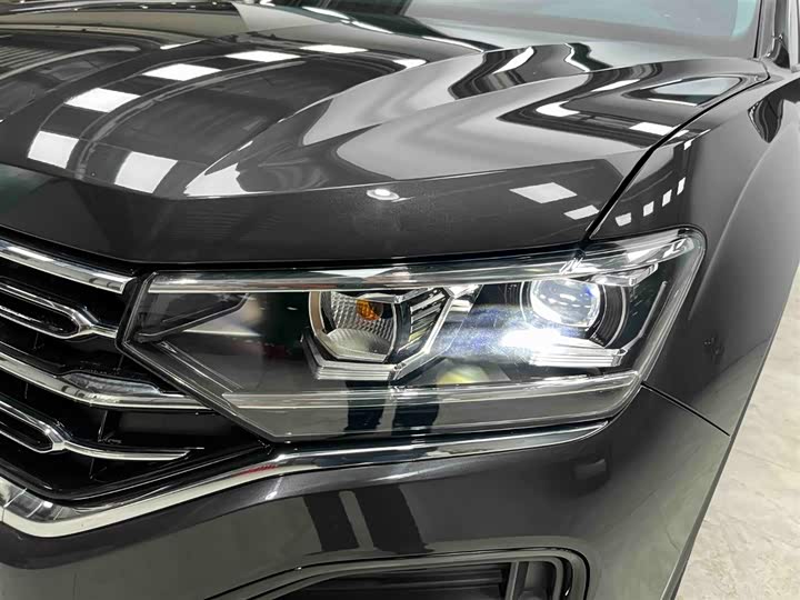 Фото 18 - Volkswagen Tayron