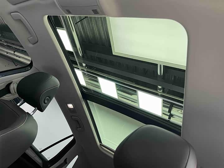 Фото 9 - Volkswagen Tayron