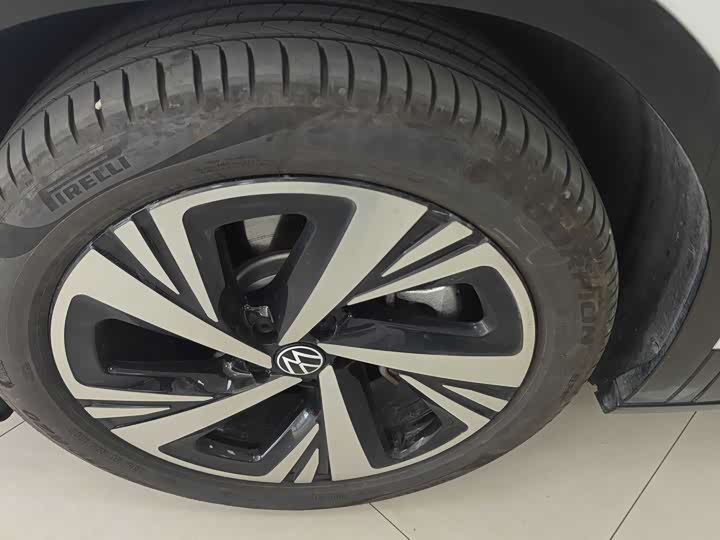 Фото 15 - Volkswagen ID.6 Crozz