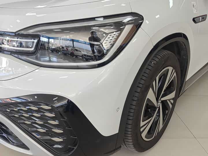 Фото 9 - Volkswagen ID.6 Crozz