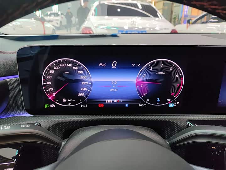 Фото 12 - Mercedes-Benz A-Class