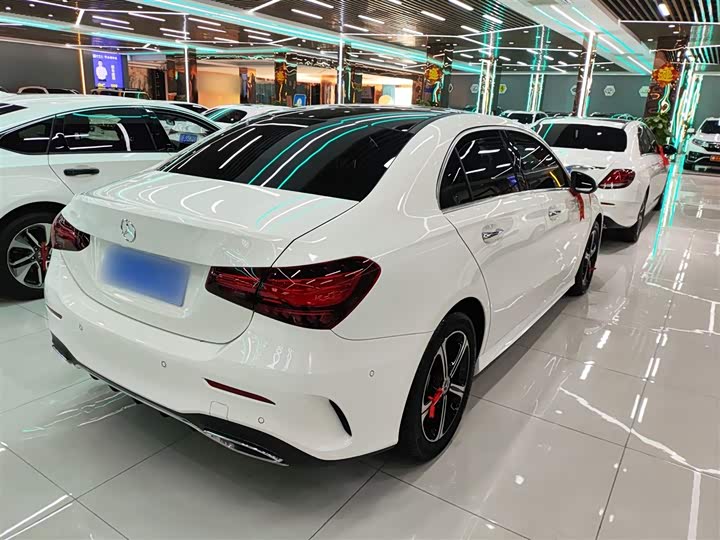 Фото 7 - Mercedes-Benz A-Class